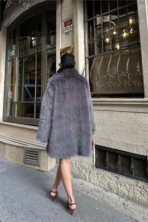 Kadın Antrasit Astarlı Düğmeli Oversize Kürk Kaban HSZ002 