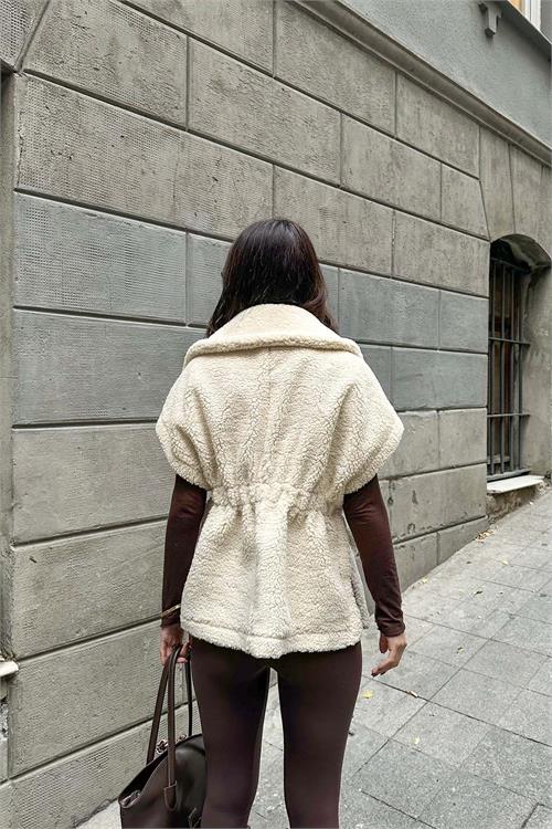 Kadın Bej Oversize Kemerli Peluş Yelek HSZ032 
